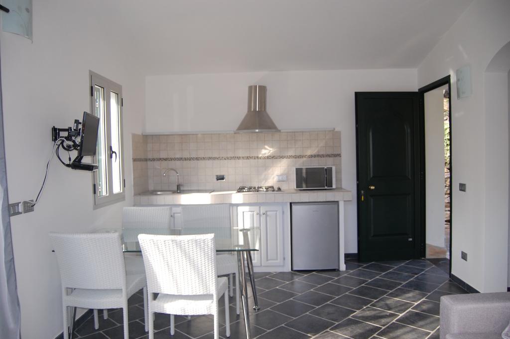 Casa Vacanze Gli Ulivi Borgomaro Bilik gambar
