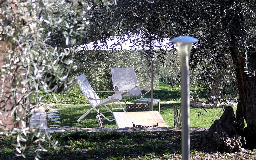 Casa Vacanze Gli Ulivi Villa Borgomaro Luaran gambar