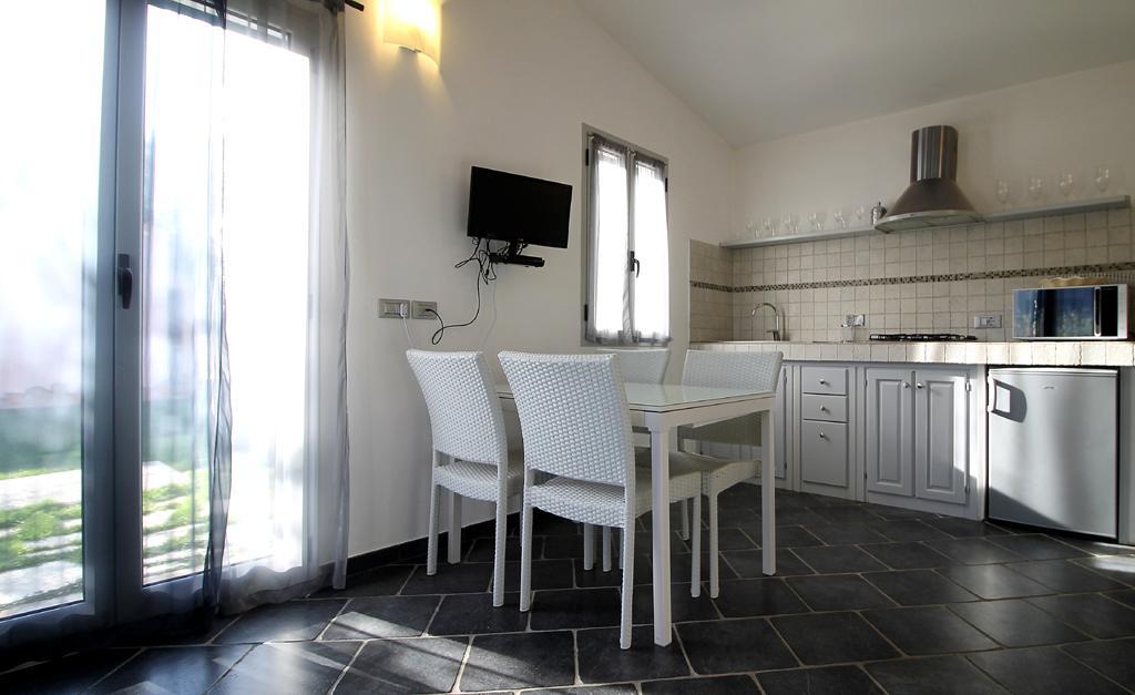 Casa Vacanze Gli Ulivi Borgomaro Luaran gambar
