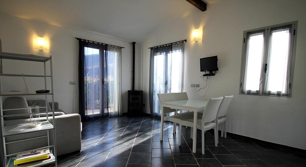 Casa Vacanze Gli Ulivi Borgomaro Luaran gambar